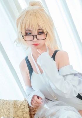 装甲骑女
